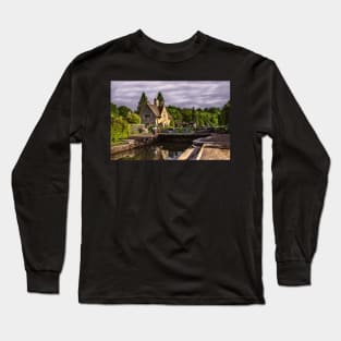 The Lock At Iffley Near Oxford Long Sleeve T-Shirt